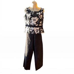 Black and White  Cotton top with black cropped pants from Dress Barn. Size 8